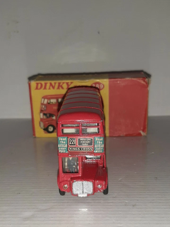 ROUTEMASTER BUS CON DUE PERSONAGGI REF.289 DINKY TOYS OBSOLETO - Immagine 3 di 4