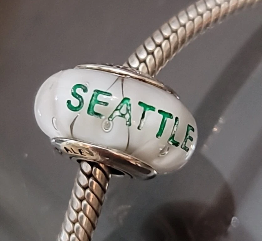 Pandora looking sale glass murano charms