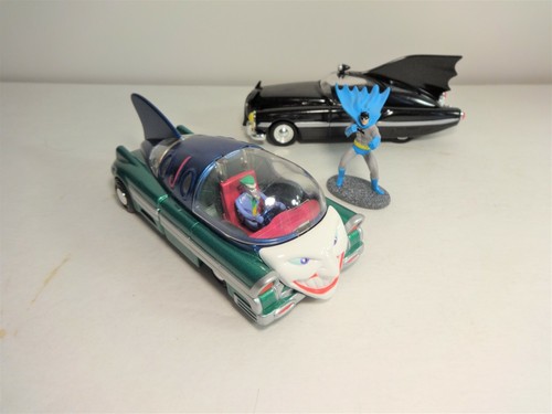 * CORGI BATMAN BATMOBILE: SILVER AGE II COLLECTION (1:43 Scale Die Cast) MINT 2 - Picture 3 of 12