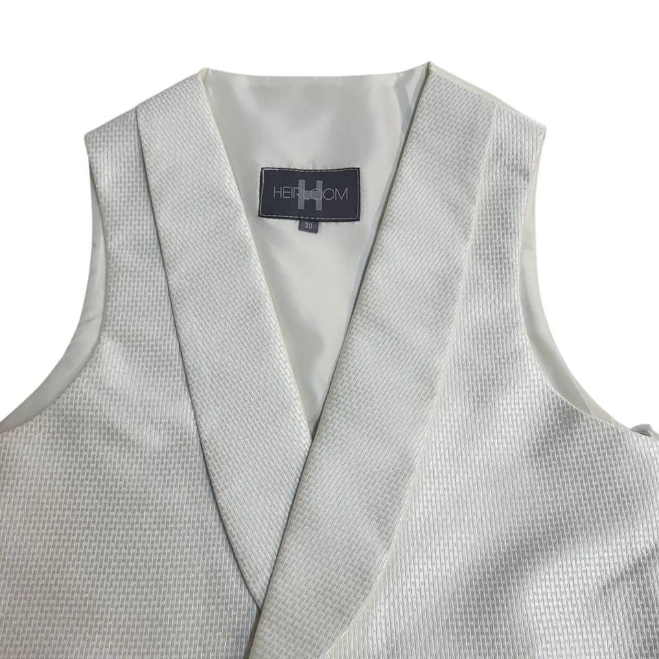 Heirloom White Retro 2 Pocket Smart Formal Waistcoat Men's XXS 32'' - Image 3 of 3