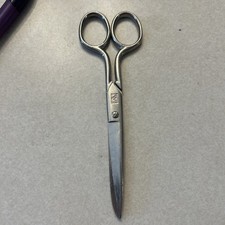 Vintage Solingen Germany Double Lion Logo Barber Shears Scissors 5.75