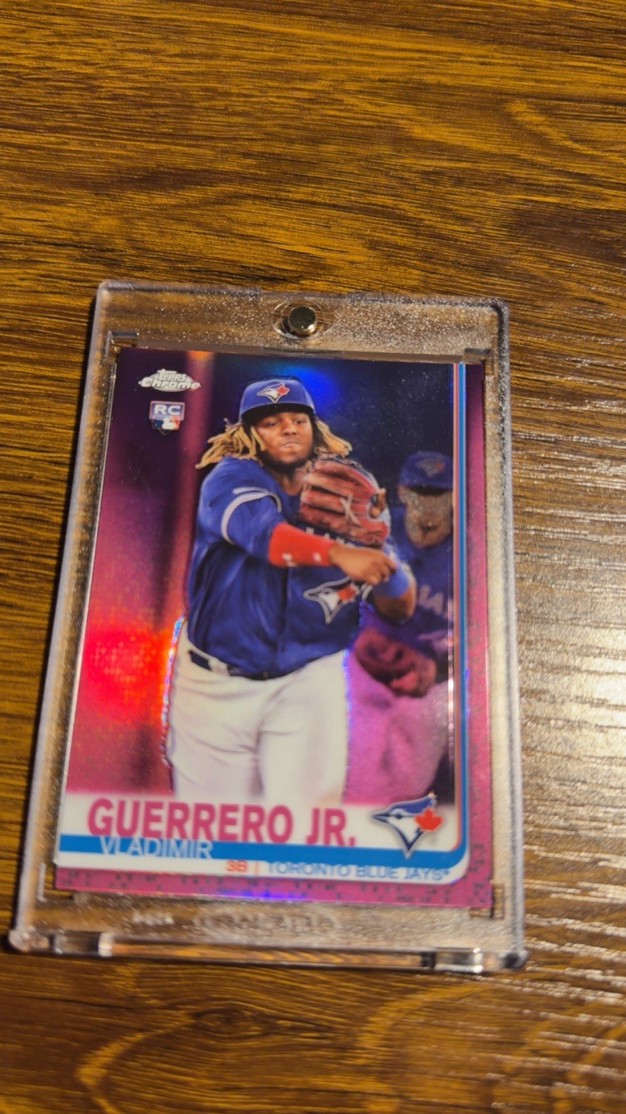 2019 Topps Chrome Update Series - Vladimir Guerrero Jr. #21 Pink Refractor (RC)