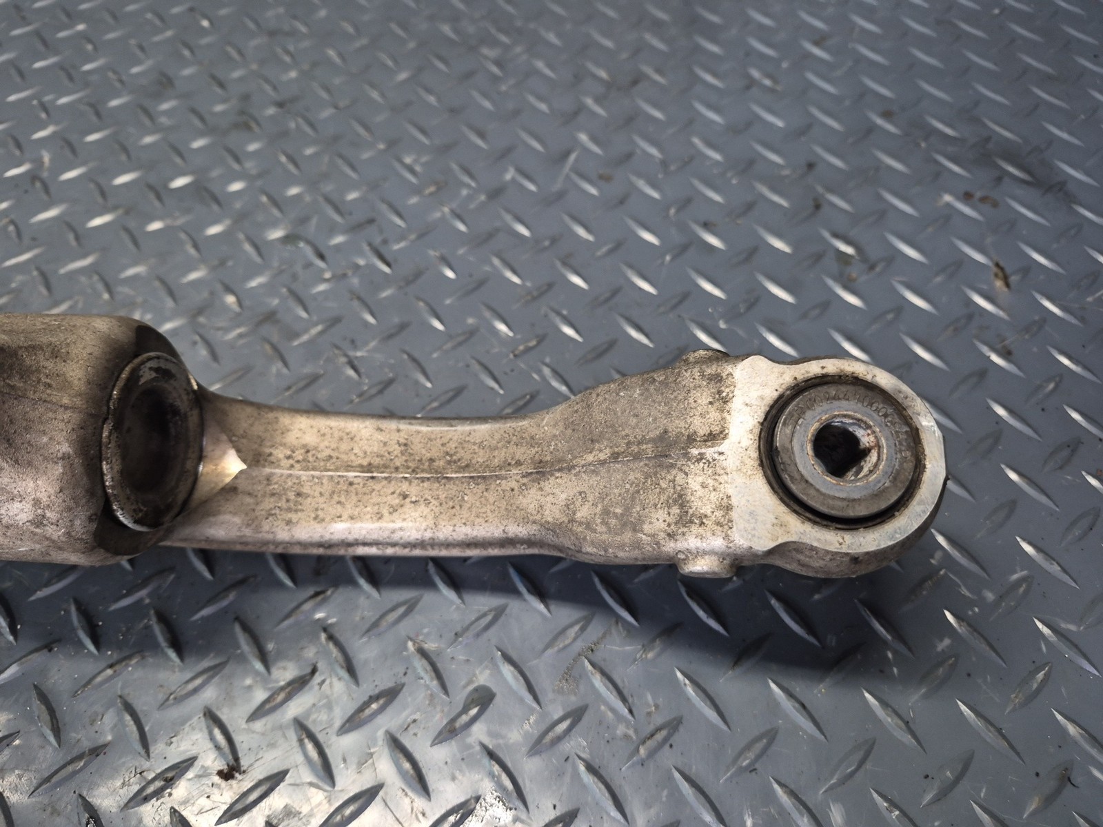 Maserati Levante 2017-2020 Front Left Air suspension strut
