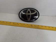 Black Toyota Emblem 1