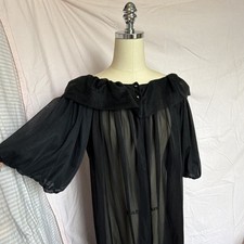 Vintage 1960s 1950s black sheer negligee peingoir robe