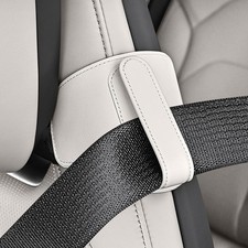 Seat Belt Adjuster & Holder for Easy Reach, Seatbelt Grabber Guide Clip and S...