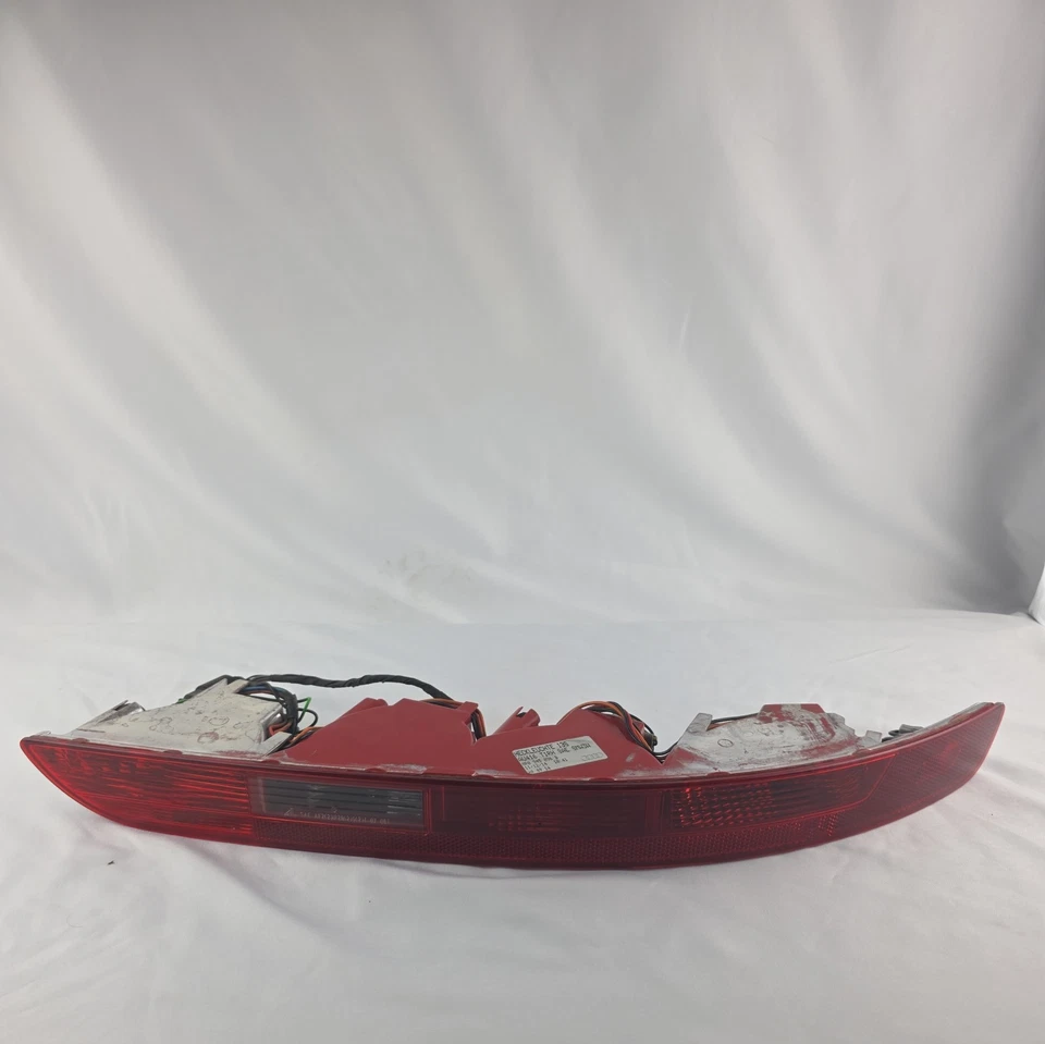 09-17 Audi Q5 SQ5 pasajero derecho OEM parachoques trasero reflector luz lámpara Foto 3 de 4