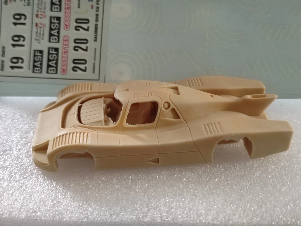 SAUBER FORD SHA C6 BASF Le Mans 1982 kit MINI RACING n°0438  1/43  - Immagine 2 di 4