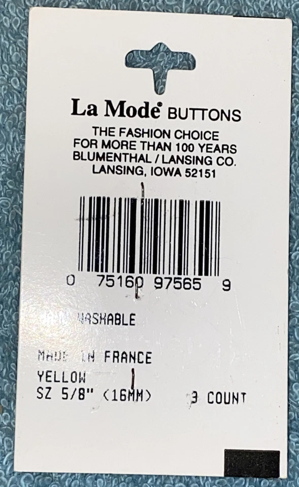 La Mode Buttons 5/8” 16mm Yellow Duck 33847 NOS - Image 3 of 3