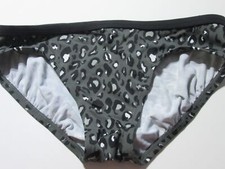 Nike Youth Girls Size L Bikini Bottom Gray/Black Hipster Animal Print Swimwear