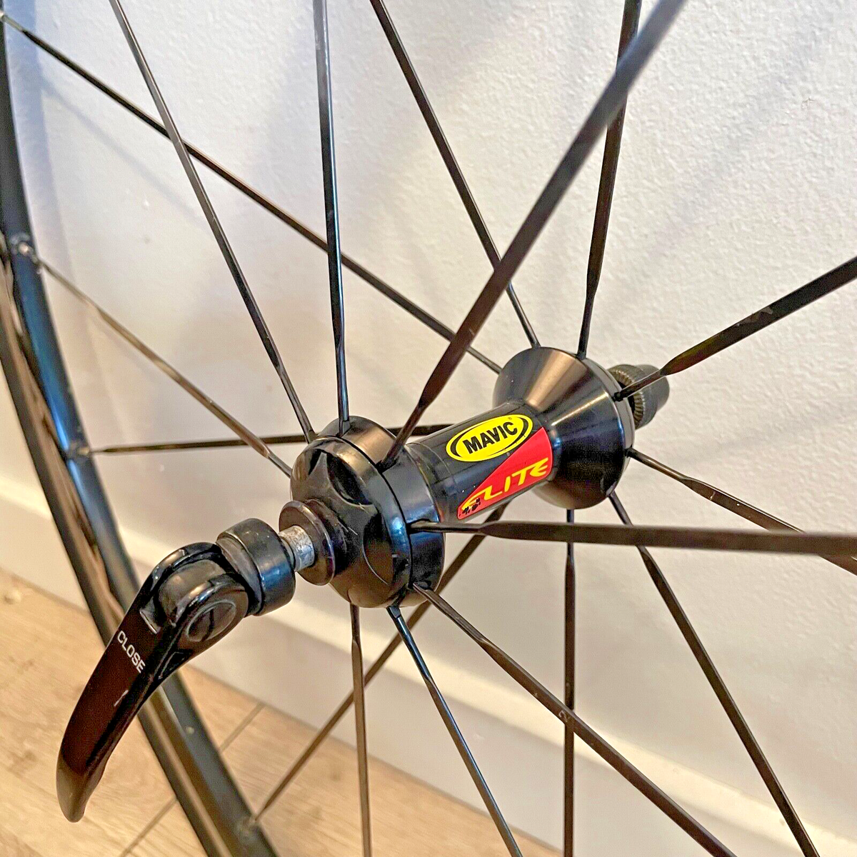 Mavic Ksyrium Elite 700c Road Bike Wheelset QR 130/100mm Sram 9s w