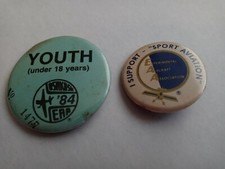 2 Vintage EAA Oshkosh Wisconsin Air Show Button Pinback Pins 1 1984 youth