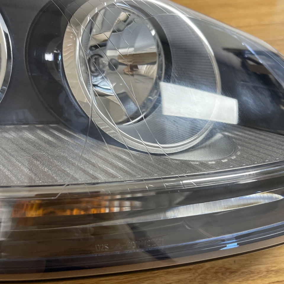 Оригинальная правосторонняя ксеноновая фара для Volkswagen Golf Jetta GTI MK5 2005-2010 годов выпуска - Изображение 4 из 4