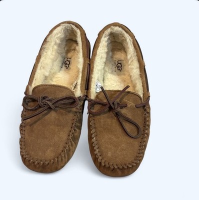 UGG Australia Dakota slippers Sheepskin leather moccasins Perfect condition W8