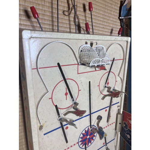 60年代ビンテージ　Tudor デラックスホッケーテーブルトップゲーム 60's Vintage Tudor Deluxe Hockey Table Top Game 710 W