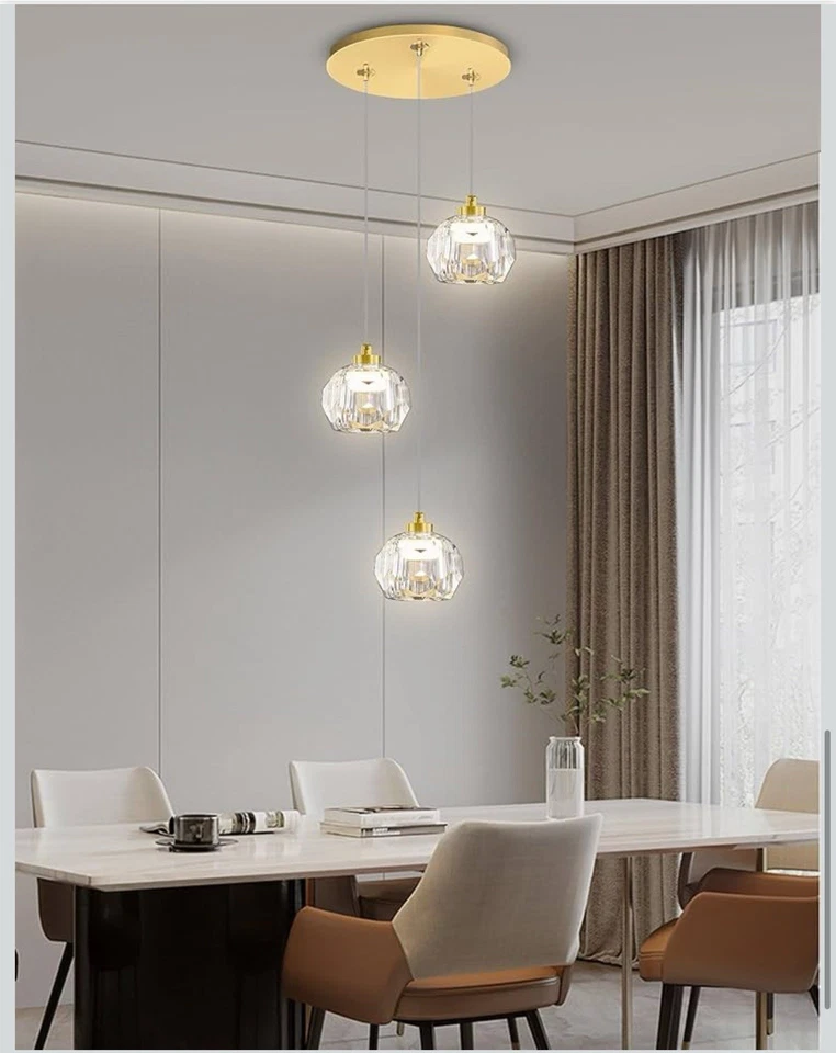 Lámpara colgante de bola de cristal con luz LED dorada de 3 luces 15W Foto 2 de 4