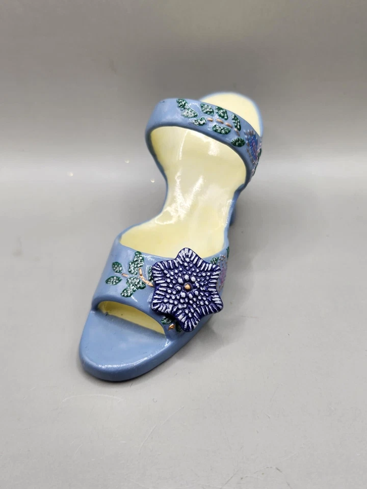 Figura de diseñador ZAPATO AZUL FLORAL TACÓN ALTO CERÁMICA COLECCIONABLE Foto 2 de 4