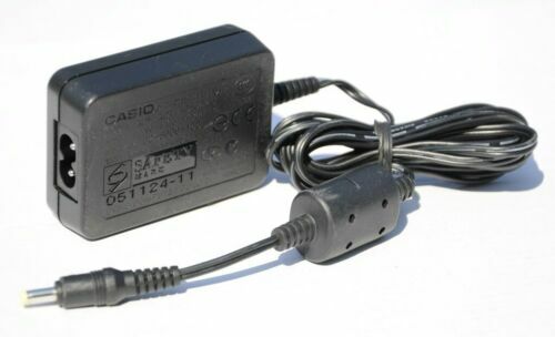 Vhbw 220 V Caricabatterie, Cavo, Alimentatore Compatibile Con Fotocamera Casio Exilim EX-Z690, EX-Z3000, EX-ZS5, EX-ZS6, EX-ZS12, EX-ZS20 Sostituisce AD-C53 - Foto 2