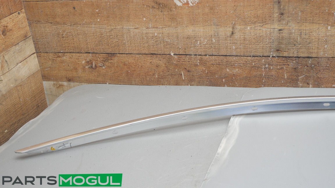 2014-2024 MASERATI QUATTROPORTE ROOF LEFT UPPER DOOR MOLDING OEM 06700196990