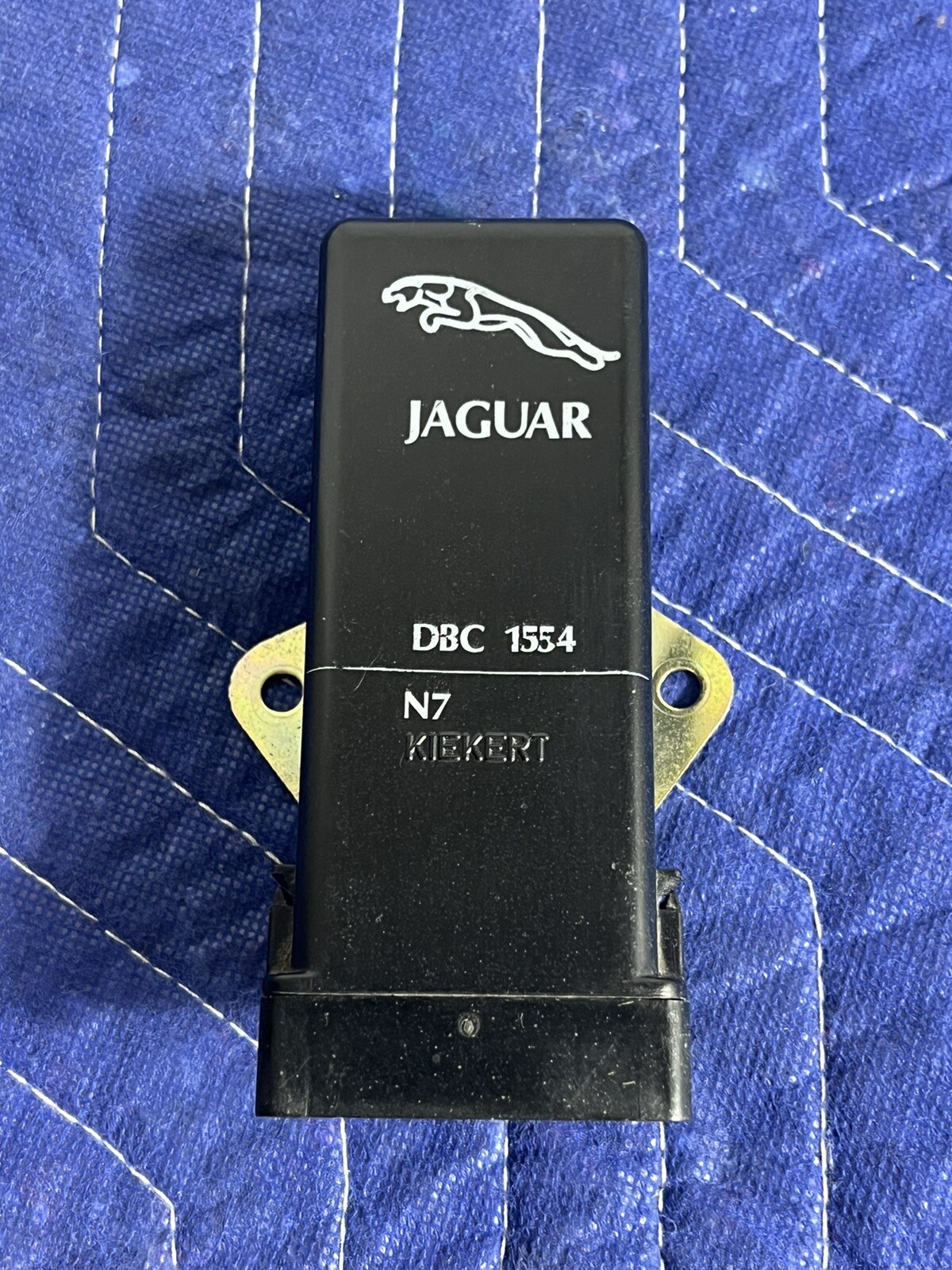 Picture 1 of 6