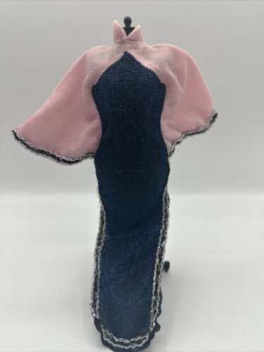 Vintage Mego Cher Niebieska Różowa Sukienka Nietoperza Montgomery Ward Ekskluzywna - Zdjęcie 1 z 14