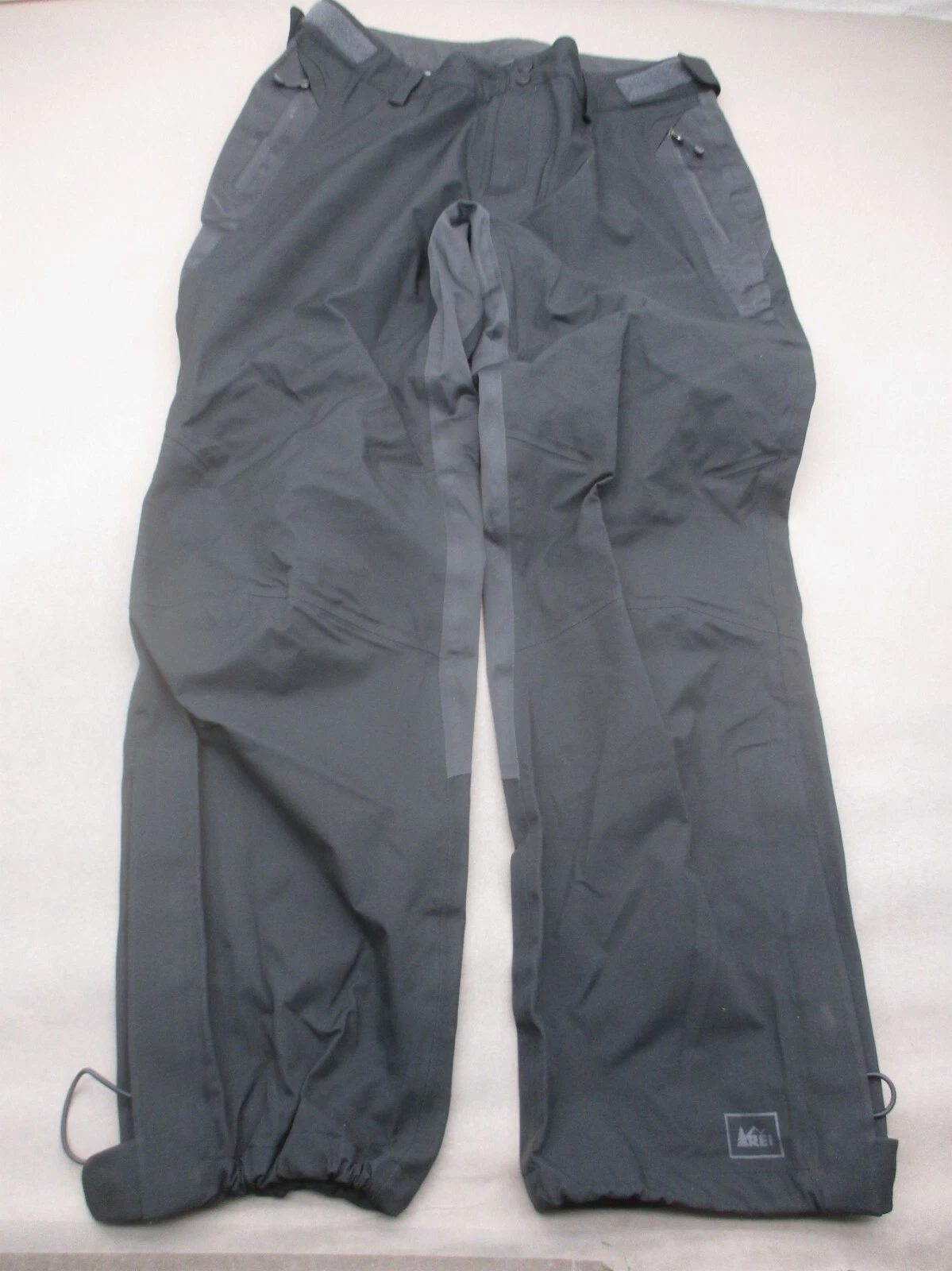 REI Size 14 Womens Black Pockets Adjustable Waist Windproof Ski Snow Pants 526
