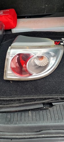 Zum Verkauf steht Rücklicht von Mazda 2 Von Baujahr 2006 sehe Bilder - Bild 2 von 2