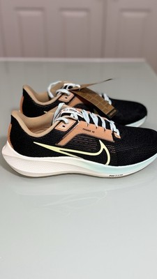 Nike Air Zoom Pegasus 40 Men s Running Shoes   Size US 10 (UK 9 / EU 44 / CM 28)