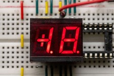 Siemens HA21331R numerical display 7 segment acc. Anode Red 13mm 1.5digit NOS