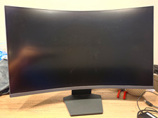LG UltraGear 32GS60QX-B 32 Zoll Curved Gaming Monitor IPS QHD 180Hz 1ms