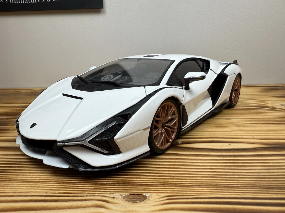 Burago 1/18 Lamborghini Rouge - Miniature Collection Comme Neuve En Boîte