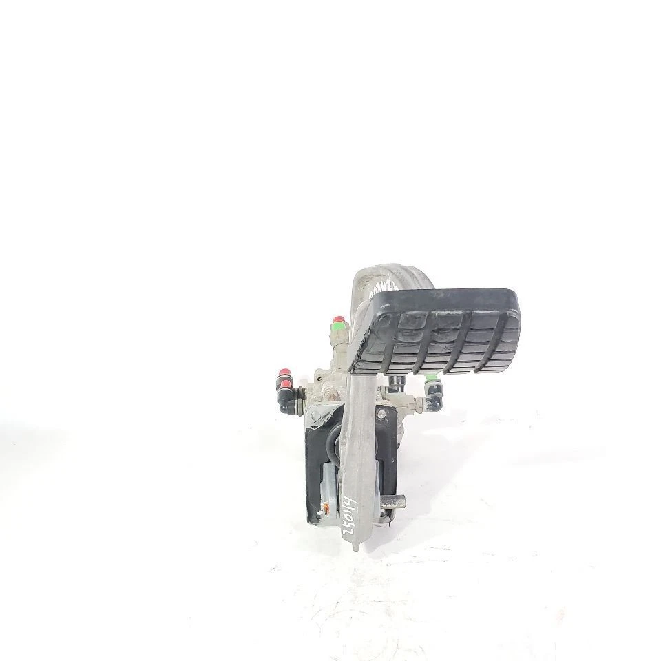 Freightliner Cascadia 125 2016 chasis OEM válvula de pedal de freno de aire a12-25657-000 Foto 2 de 4