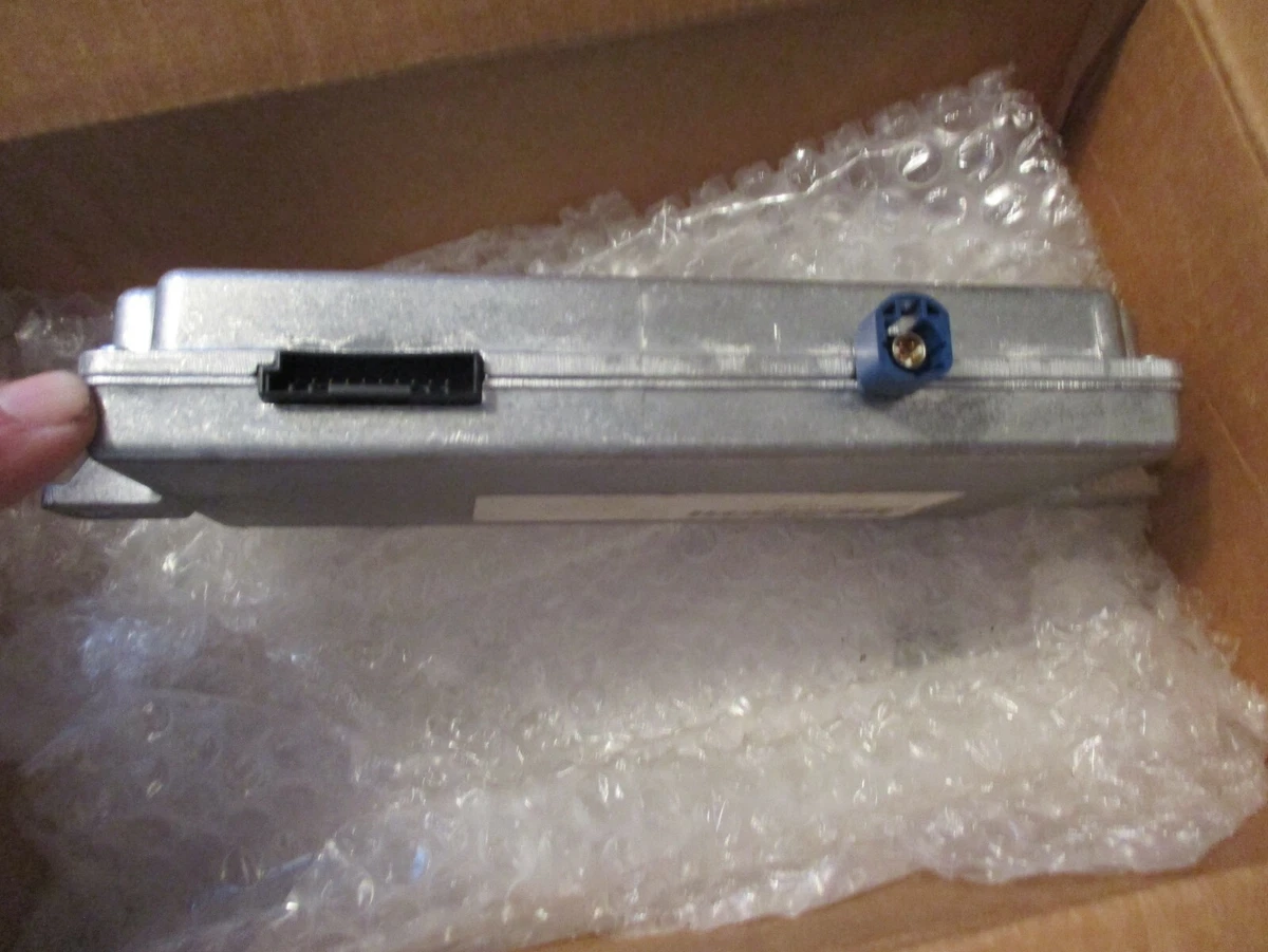 908326 BMW 5 AND 6 SERIES ZB REAR VIEW CAMERA CONTROL MODULE 66.53 