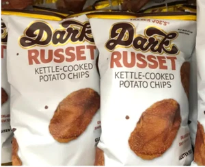 2 Packs Trader Joe's Dark Russet Kettle-Cooked Potato Chips 6 oz Each Pack - Picture 1 of 4