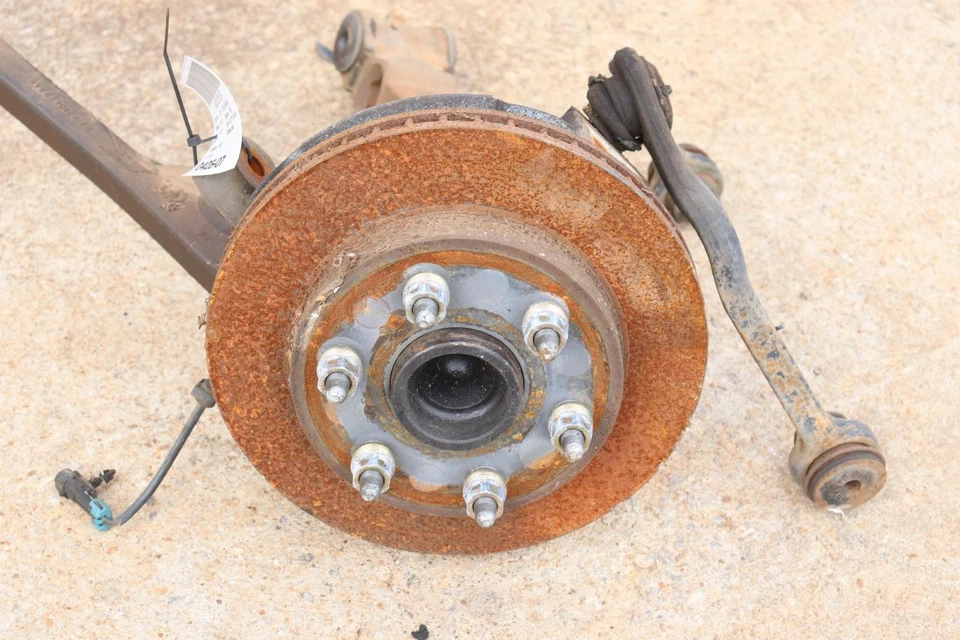 Chevy Tahoe 2000-2006 tracción trasera eje delantero izquierdo buje nudillo con brazos de control OEM Foto 2 de 4