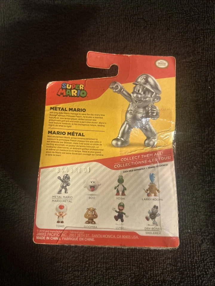Figura Jakks Pacific World of Nintendo Super Mario Plateada 2.5" Foto 2 de 2