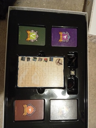 Harry Potter Magical Beasts Family Board Game By Pressman Age 8+ VGC 2019 - Picture 2 of 6