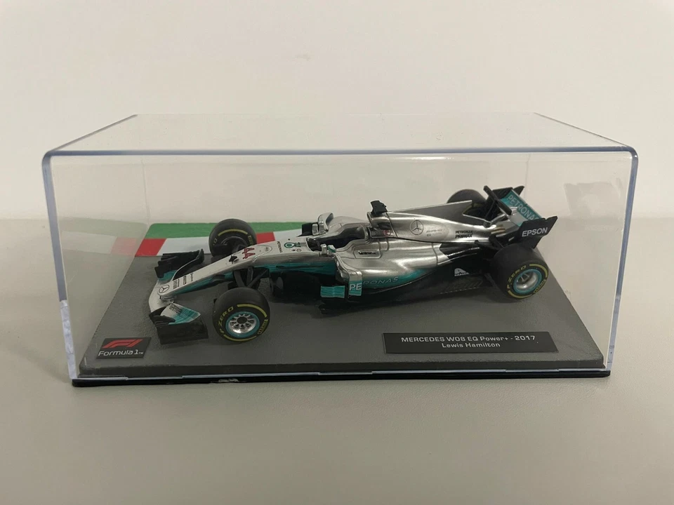 Altaya F1 Mercedes W08 #44 Lewis Hamilton World Champion 2017 1/43 LAF1166 - Immagine 2 di 2
