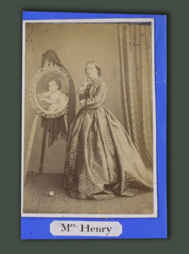 1860s CDV Mrs Henry +painting albumen photograph ANGLO-Irish album Gush Ferguson - Foto 1 di 1