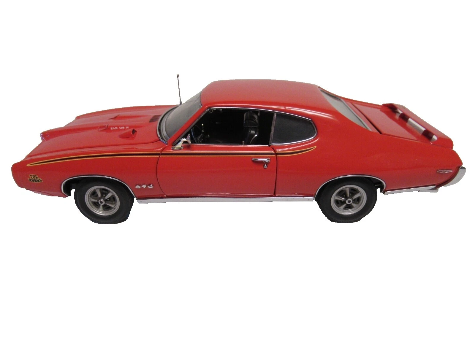 Danbury Mint Pontiac Contemporary Manufacture Diecast Cars, Trucks & Vans