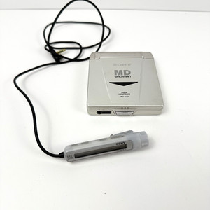 Sony Portable Minidisc Player Walkman MZ-E33 & Remote RM-MZE33 Tested Working
