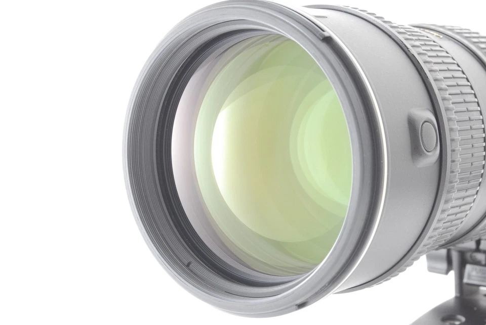 Nikon AF-S VR NIKKOR 70-200mm f/2.8 G ED Lens JAPAN [N MINT w/Hood,Case] TESTED - Image 3 of 4