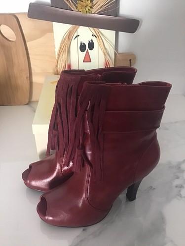 NIB Vintage Restricted Red Open Toe Leather Booties With Cow Fringe Size 10