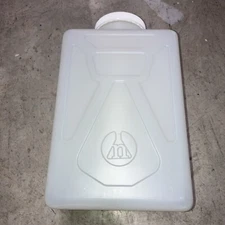 Nalgene HDPE 2 Gal 9 Liter Rectangular White Carboy 14X8X6 Inches Handle 3" Lid