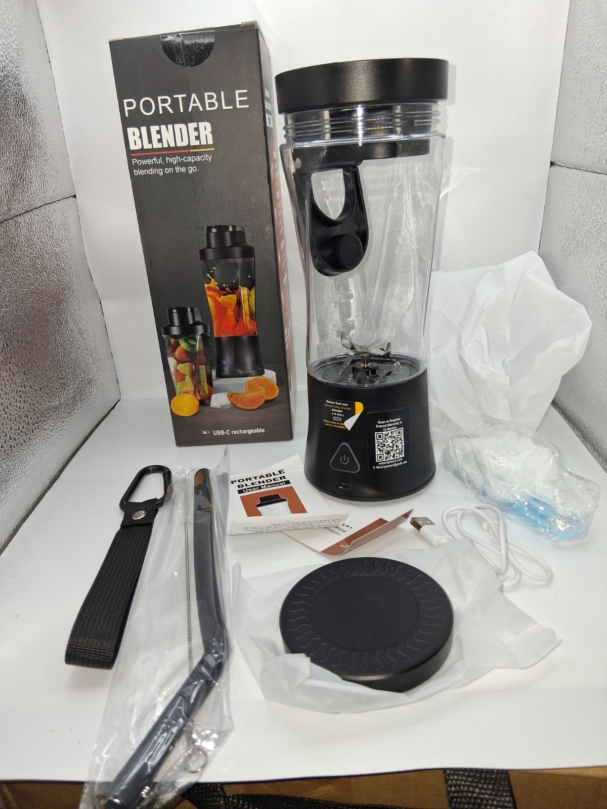 Portable Blender 24oz Cordless Rechargeable Smoothie Shaker 