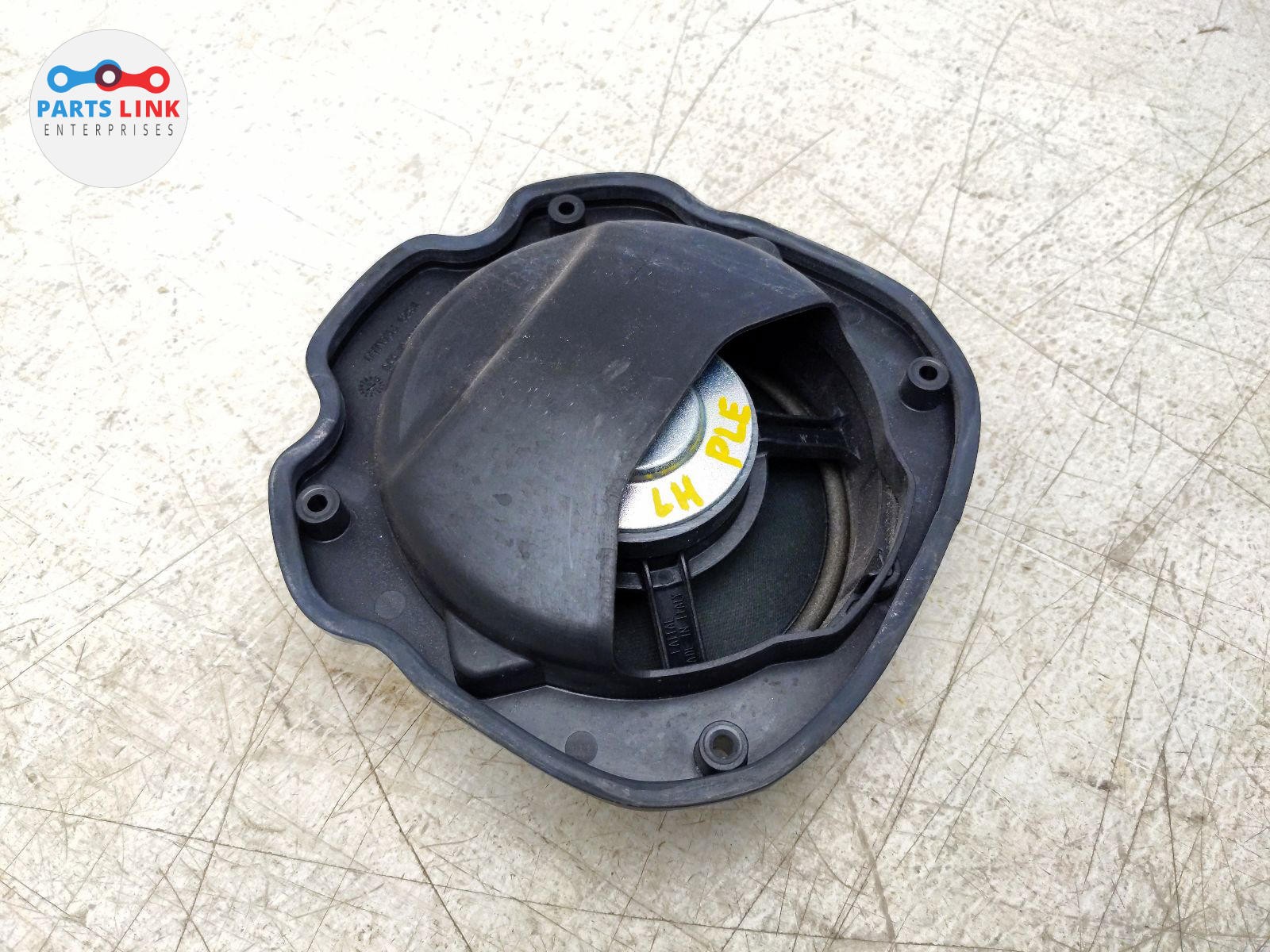 2008-2014 FERRARI CALIFORNIA DOOR SPEAKER AUDIO SOUND WOOFER MOUNT ASSEMBLY F149