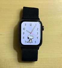 Apple Watch SE 44mm Aluminum Black Case Black Nylon Band GPS 32GB iOS