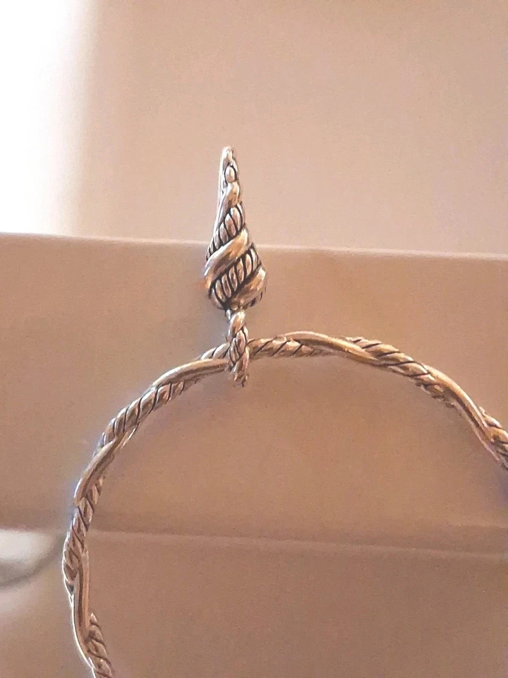 Brincos de argola JAI John Hardy prata esterlina frente frente Sukhothai 1,5" - Imagem 3 de 4