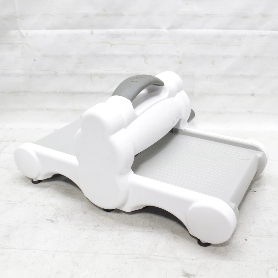 Sizzix Big Shot Manual Die Cutting & Embossing Machine Only for Arts & Crafts - Image 2 of 4