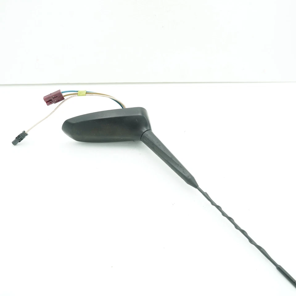 Chevrolet Sonic Hatchback 2012-2014 OEM antena techo radio Chevy 13317582 4472 Foto 3 de 4